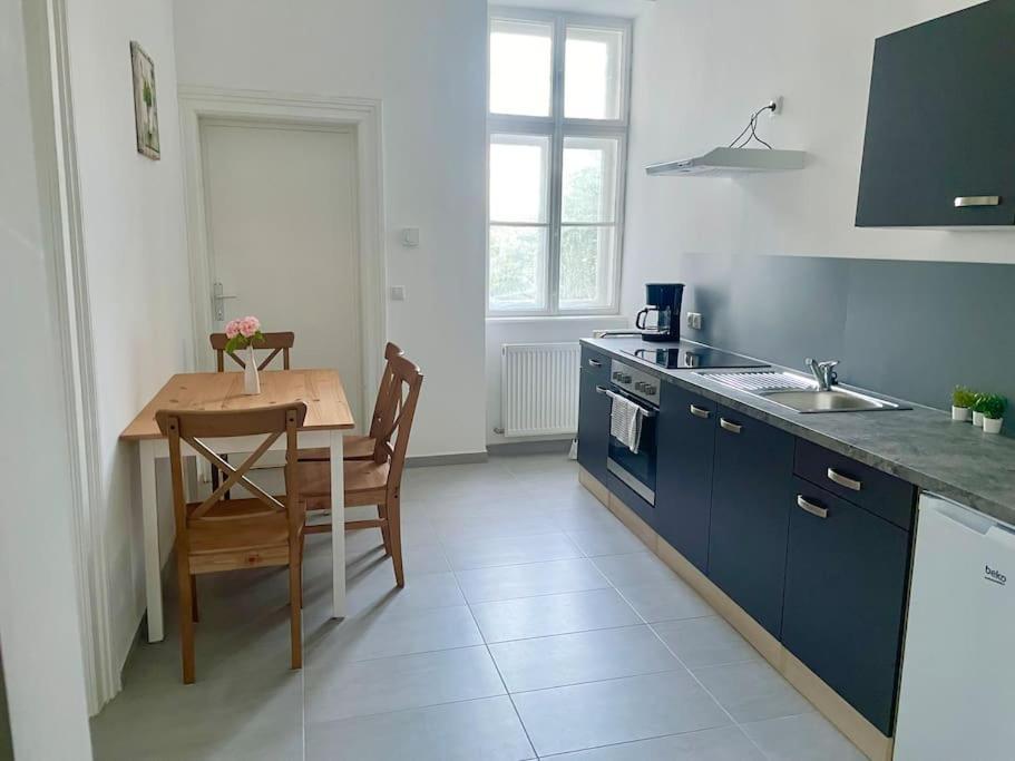 Apartment Sunny 60 M2 - Free Parking - Free Netflix